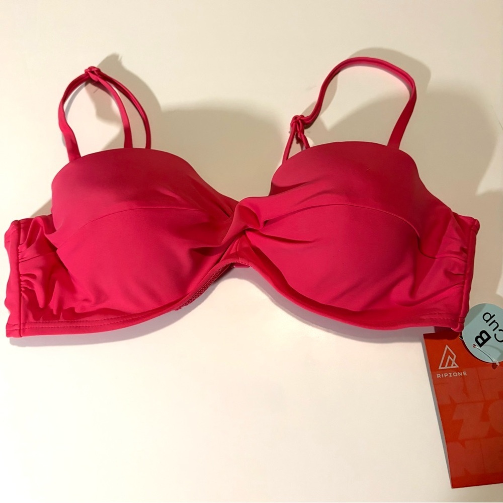 Ripzone Vibrant Pink Bikini Top, NWT, Sz M, B Cup, Bikini top only.